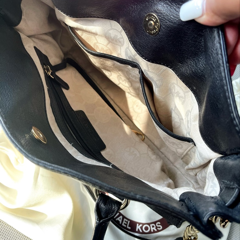 Black Michael Kors Purse